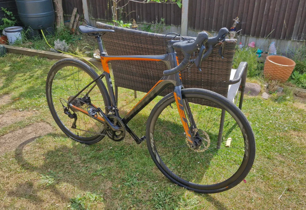 Giant Defy - Advanced 2 2024