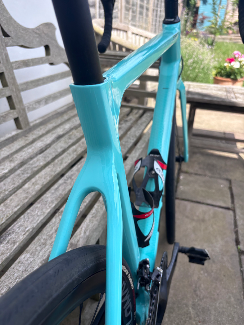 Bianchi Sprint - 105 Di2 2022