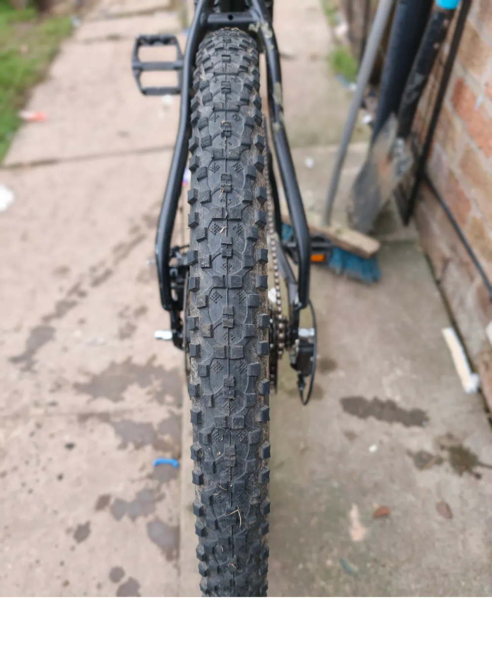 Carrera Vengeance E Mens Electric Mountain Bike Shimano 2.1 2023