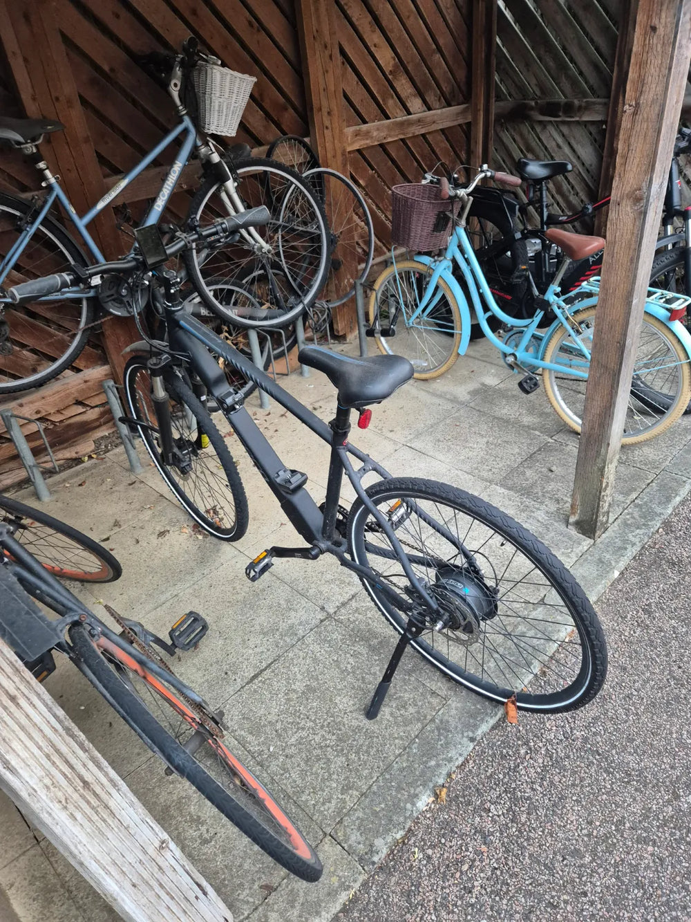Carrera Crossfire E Mens Electric Hybrid Bike 2.0 Carrera electric hybrid  2018