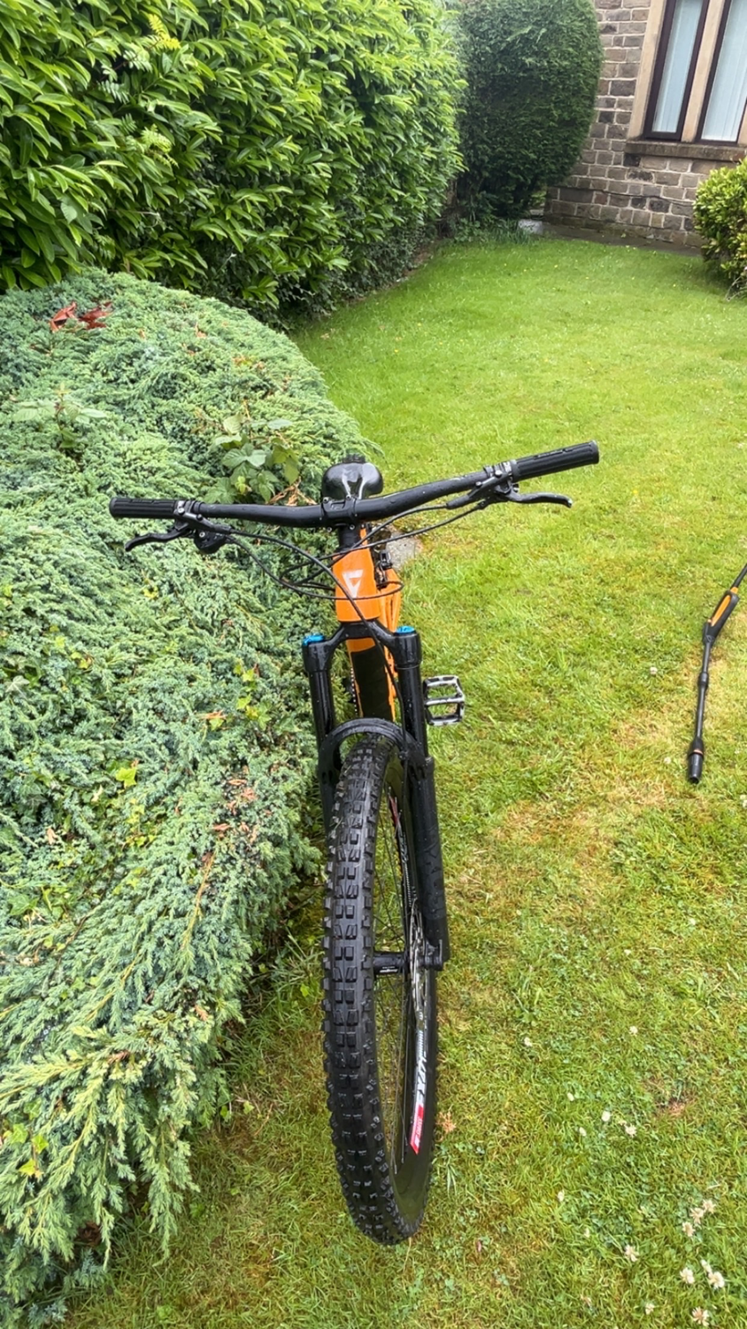 Giant Trance X 2 2024