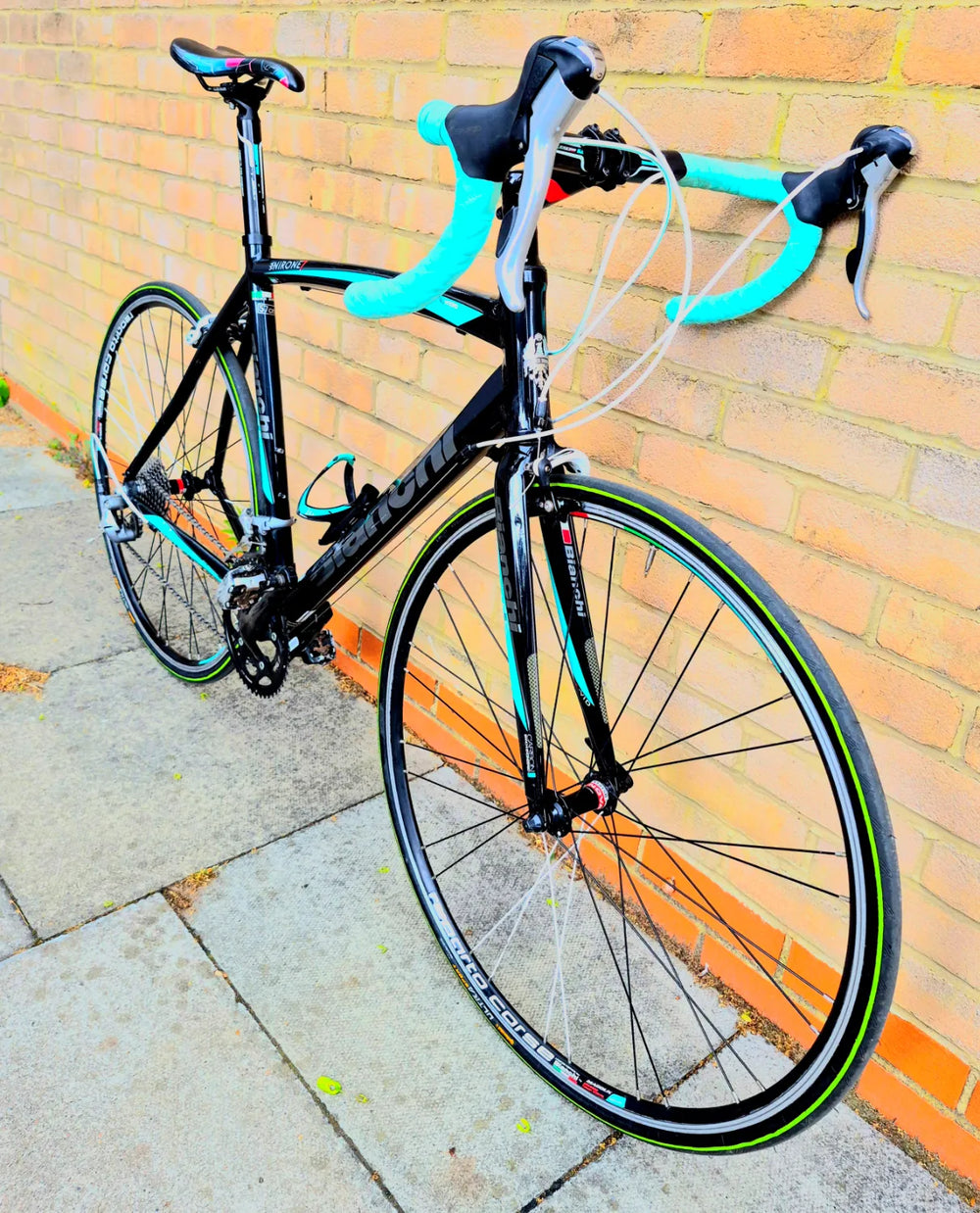 Bianchi Nirone 7 tiagra groupset carbon fibre road bike Bianchi Nirone 7 2019