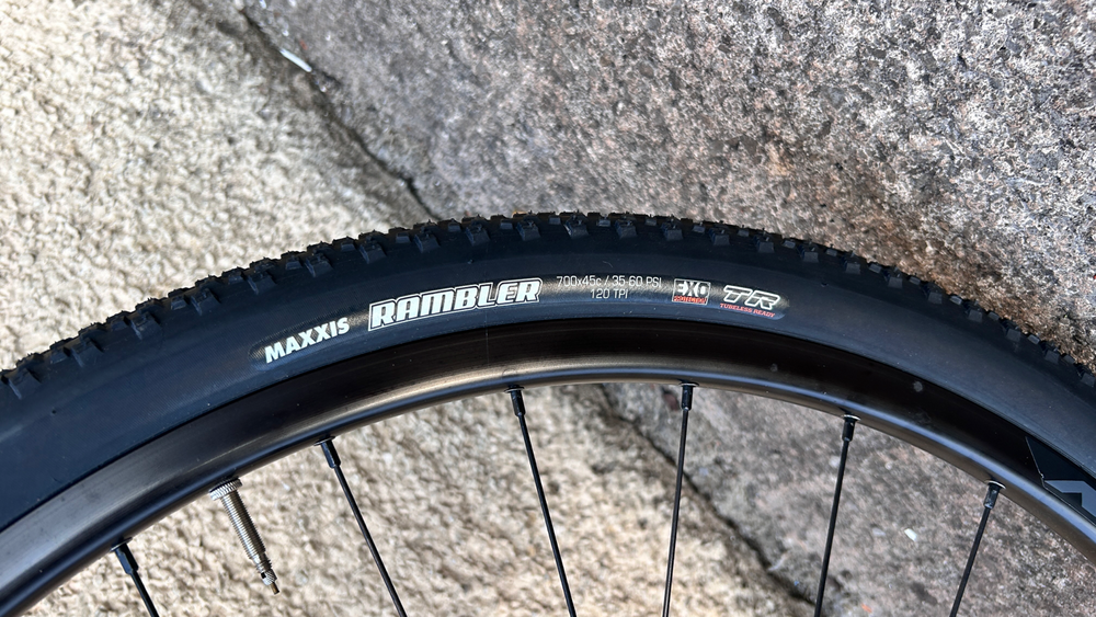 Basso Tera Gravel Sram Apex 1x11 2023