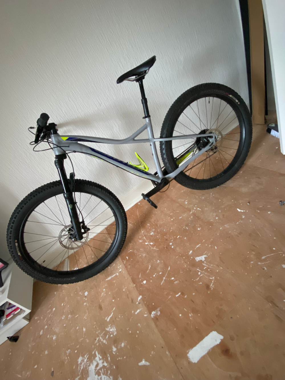 Specialized Fuse Comp 6Fattie 2016
