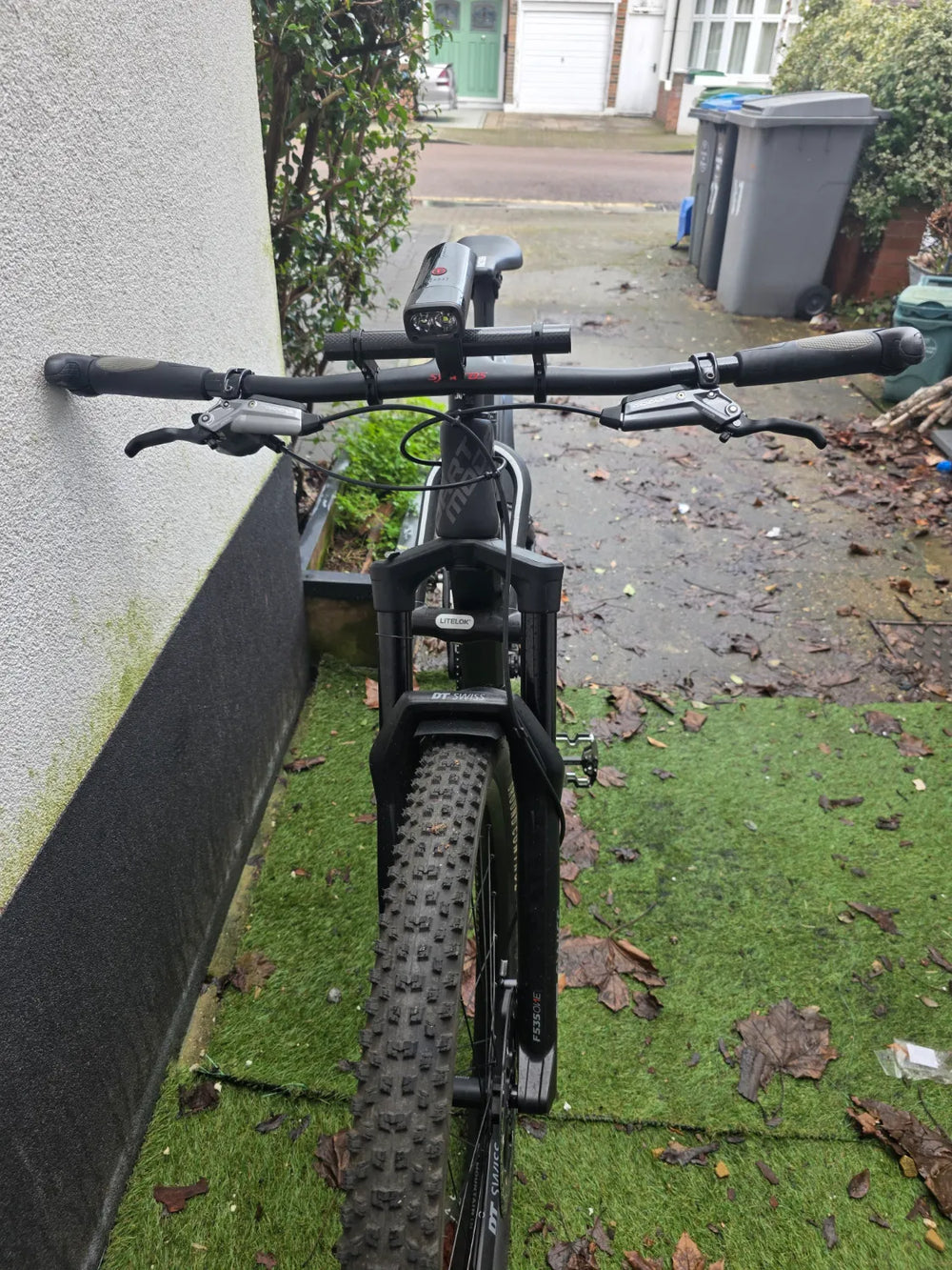 Dartmoor 2Thunderbird CF Carbon Full Suspension Enduro 2025