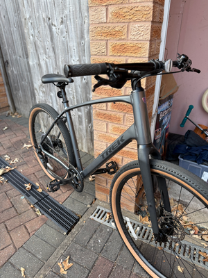 Trek Dual Sport 3 Gen 5 2025