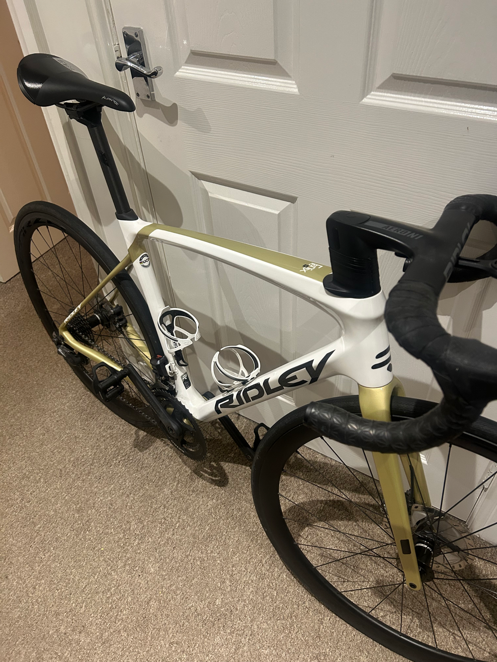 Ridley Fenix - Shimano Ultegra Di2 HDB 2021