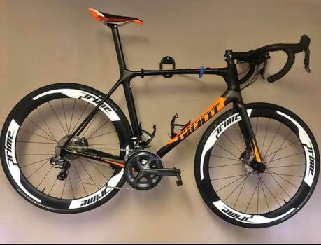 Giant TCR Advanced Pro 1 Di2 Carbon Road 2026
