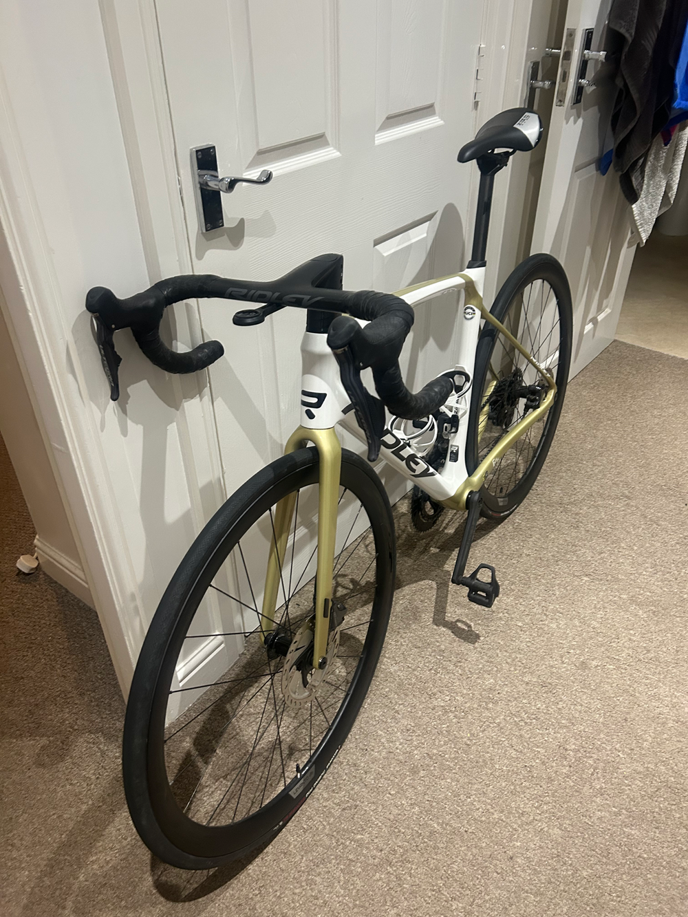 Ridley Fenix - Shimano Ultegra Di2 HDB 2021
