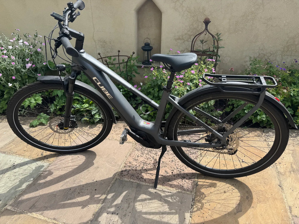 Cube Touring Hybrid Exc 625 Uni 2024