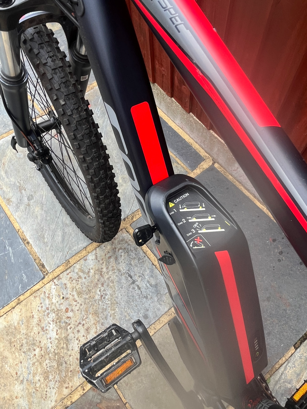 Carrera Vengeance-E Pro 2022