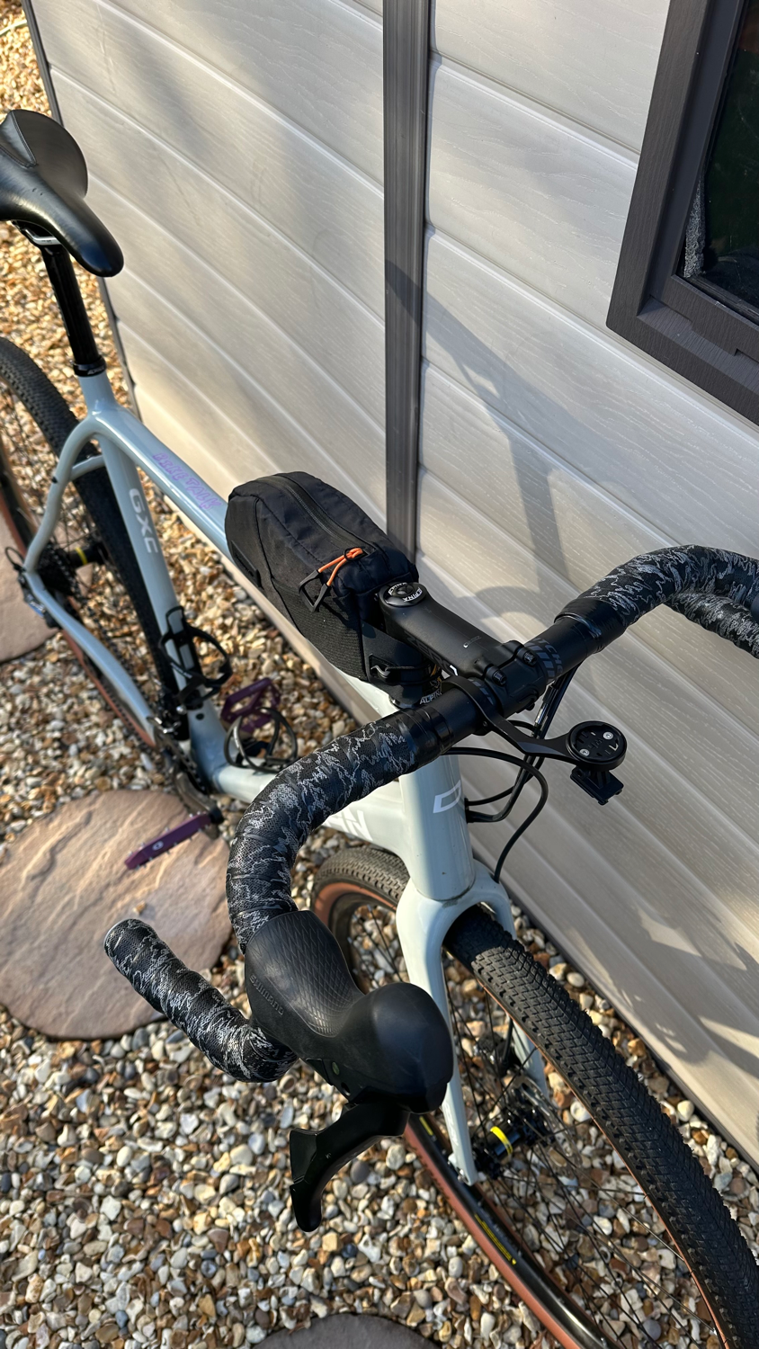 Dolan GXC Carbon Disc Gravel Bike - Shimano GRX RX600 2x11 HDR 2023