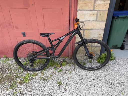 Specialized Stumpjumper 15 Alloy Dual Supension Lightweight 2025