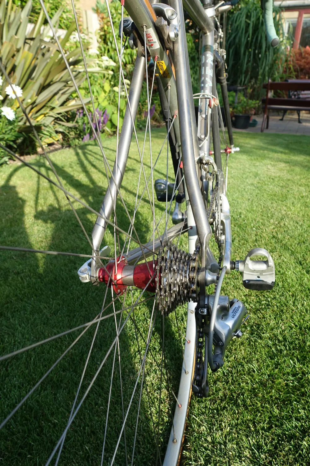 Seven Axiom 1999 Classic Titanium Road Bike – Near New Condition