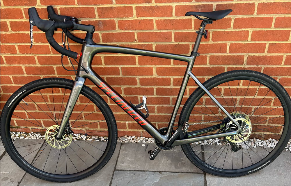 Specialized Diverge Base Carbon 2021