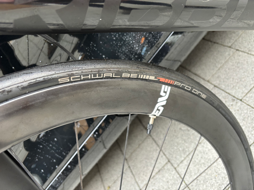 Ribble Endurance SL R - Shimano Dura-Ace Di2 2022