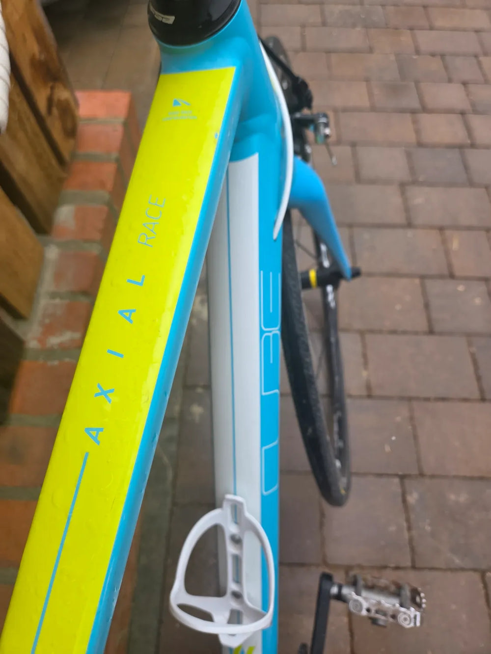 Cube Axial WLS Race 2016