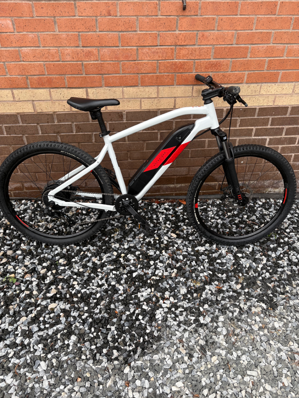 Rockrider Est 100 2024