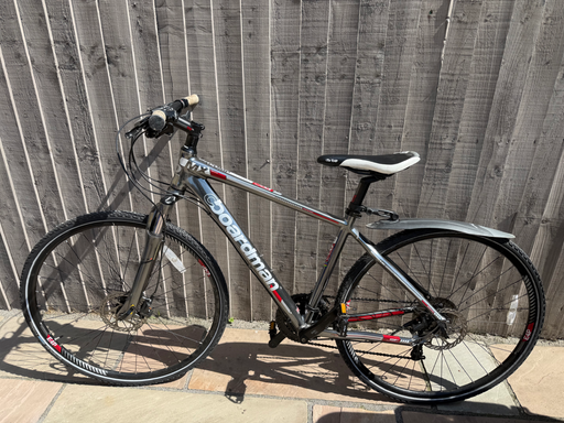 Boardman Hybrid 2016