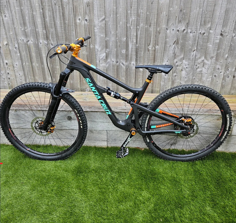 Santa Cruz Hightower XTR Reserve / Carbon CC / 29 2020