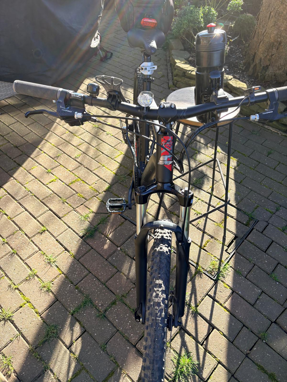 Carrera Vengeance-E Pro 2023