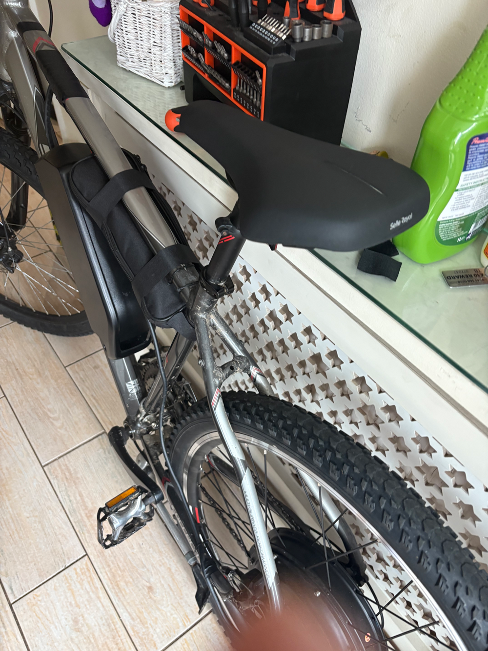 Carrera Crossfire 2 Mens Hybrid Bike 2021