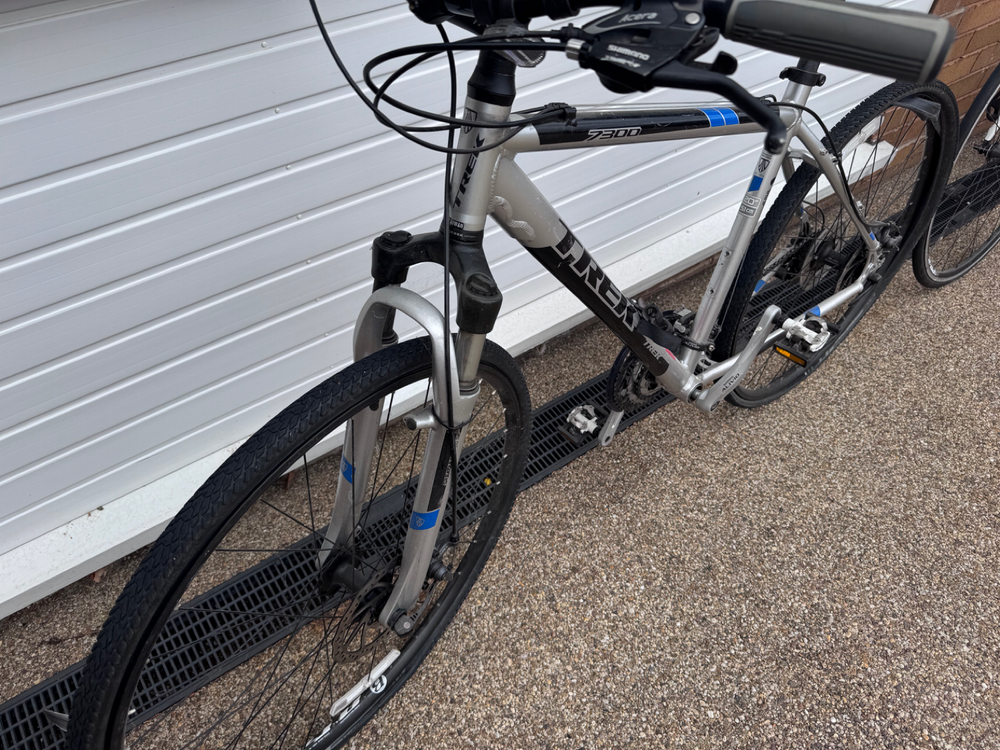 Trek 7300 2010