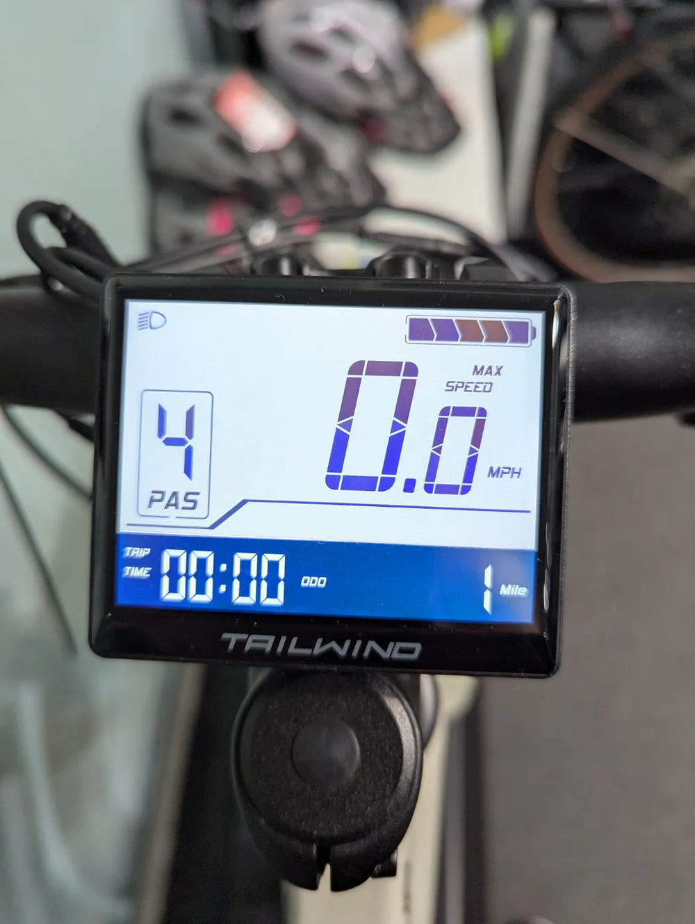 WISPER Tailwind Comfort 2024