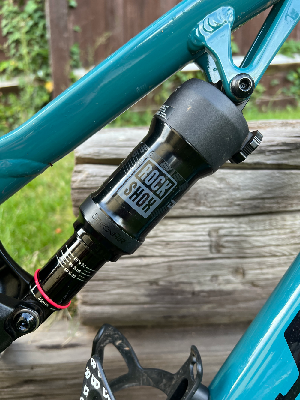 Jamis FAULTLINE A2 2025