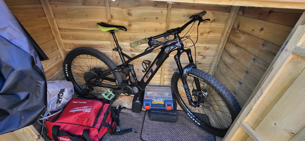 GT eForce Amp+ 2023