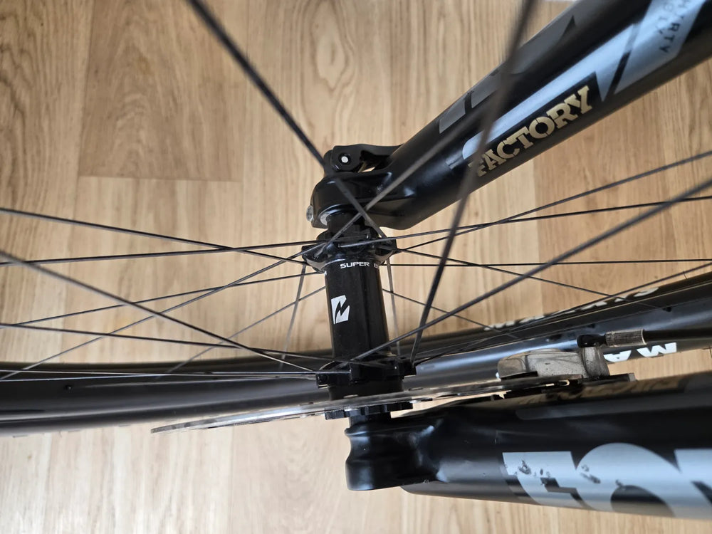 Canyon Canyon Spectral:ONfly CF LTD 2025