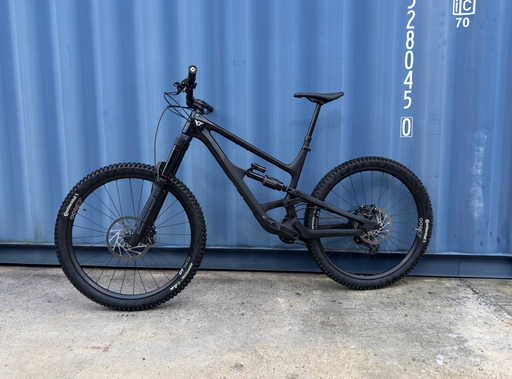 YT Industries Capra CORE 2 29 2025