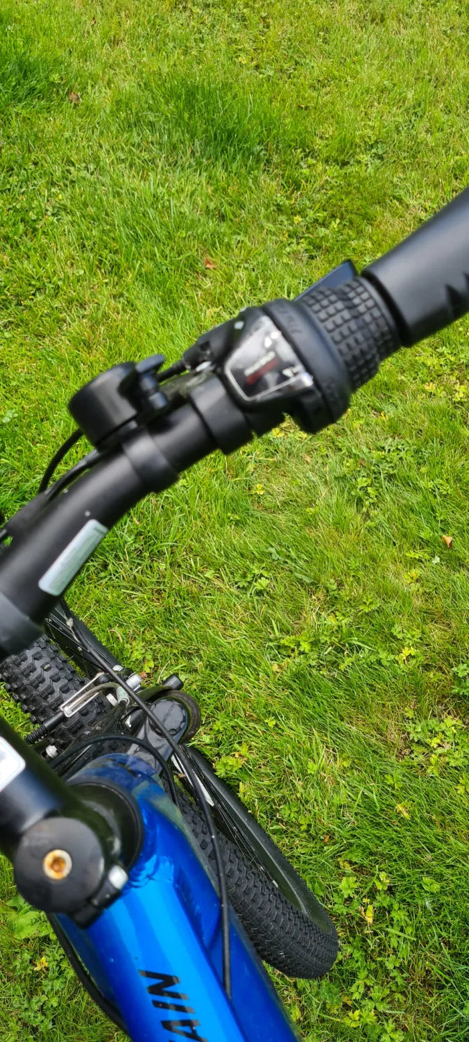 Hyper E mountain bike 2023