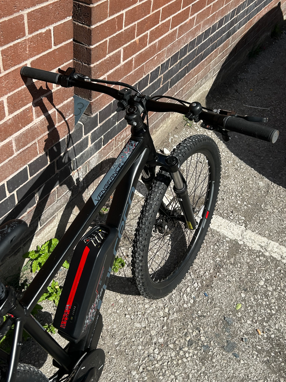 Carrera Vengeance E Mens Electric Mountain Bike Shimano 2.1 2023