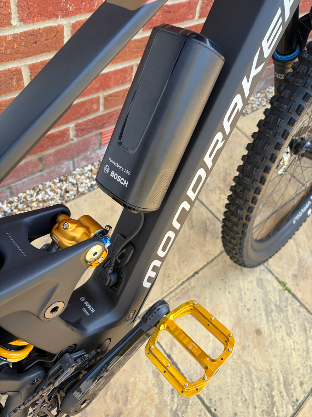 Mondraker Dune Carbon XR 2025