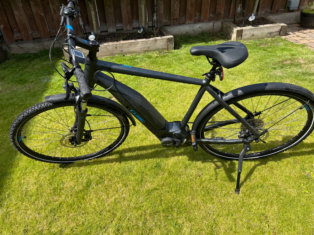 Cube Nature Hybrid One 400 2020