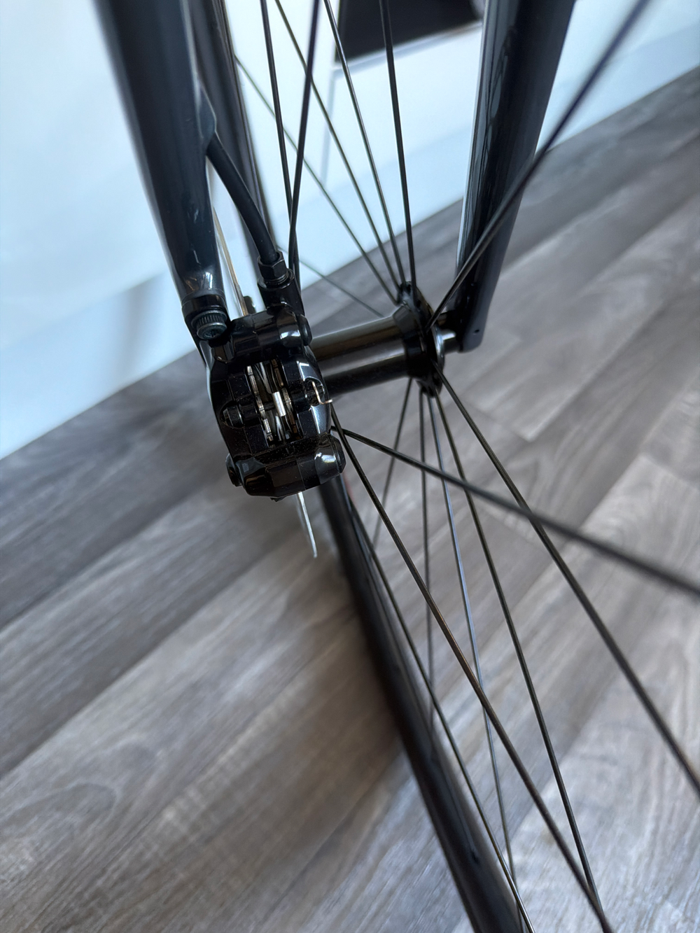 Specialized Aethos Sport - Shimano 105 2025