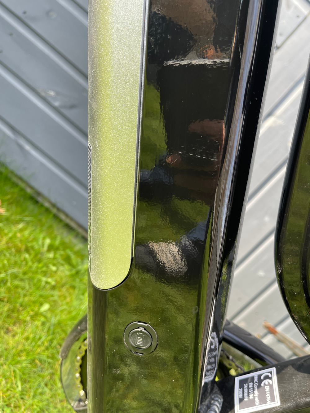 Mycle Mycle Comfort Step-Through Electric Bike – Jet Black – 0 Miles 2023