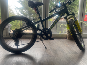 Carrera Blast Junior 2023