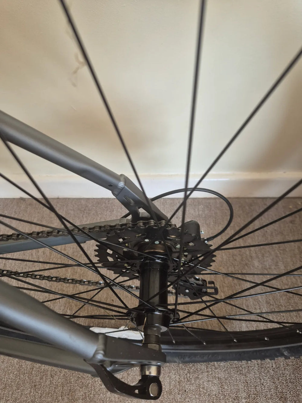 Carrera Valour Mens Mountain Bike 2021