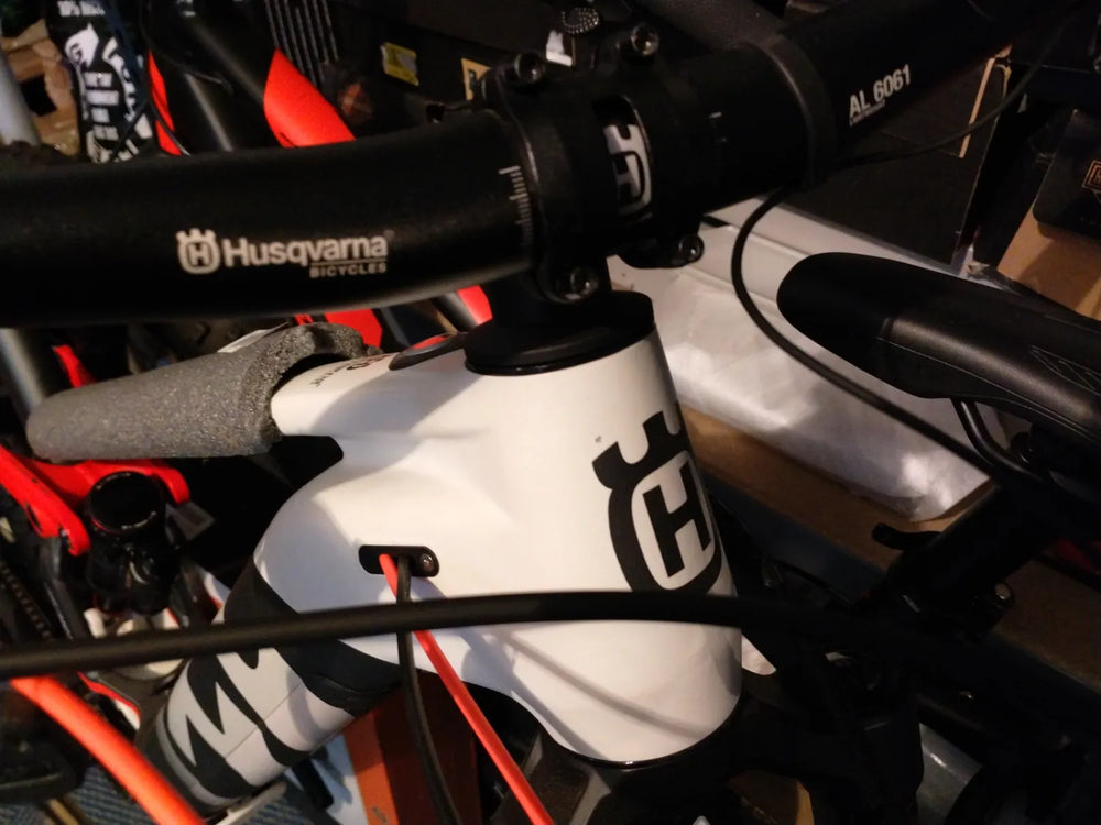 Husqvarna  Hard cross 7 2021