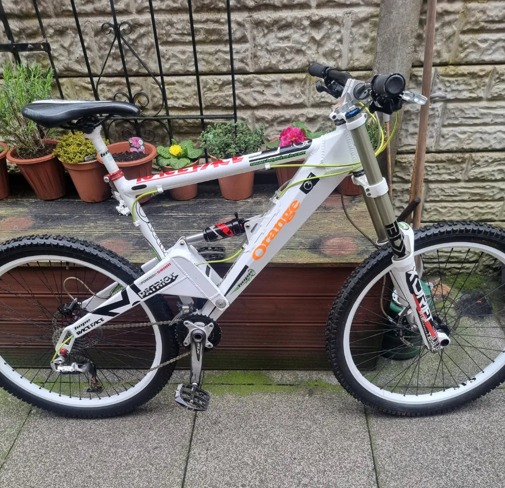 Orange Patriot  2002