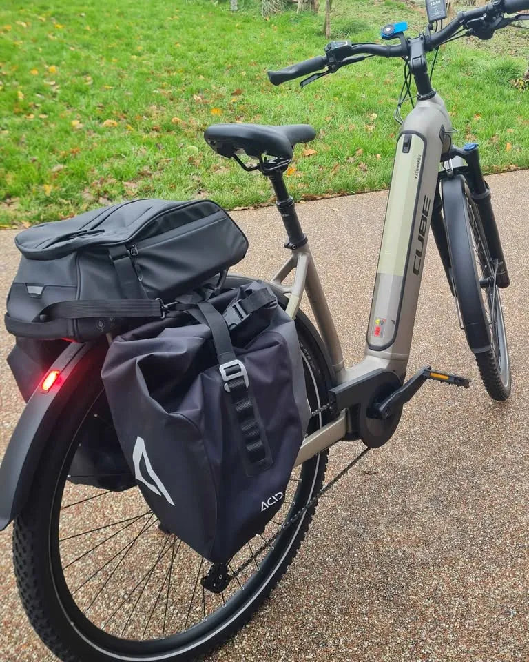 CUBE Cube Kathmandu Hybrid Pro 750 Easy Entry 2023