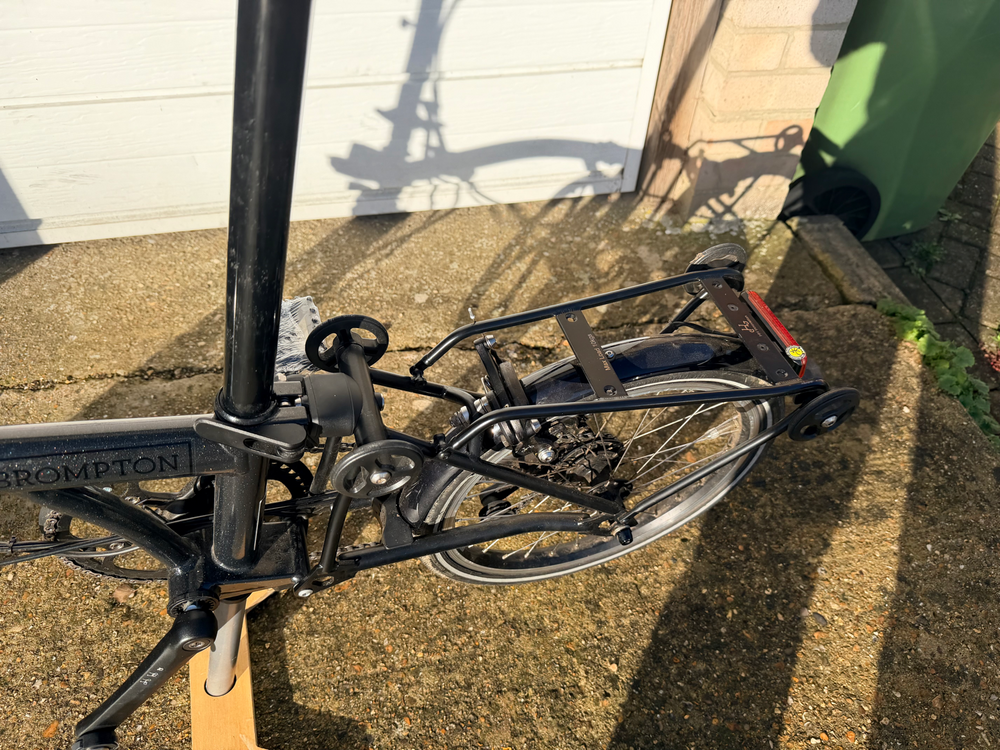 Brompton Electric P Line Urban with Roller Rack 2023