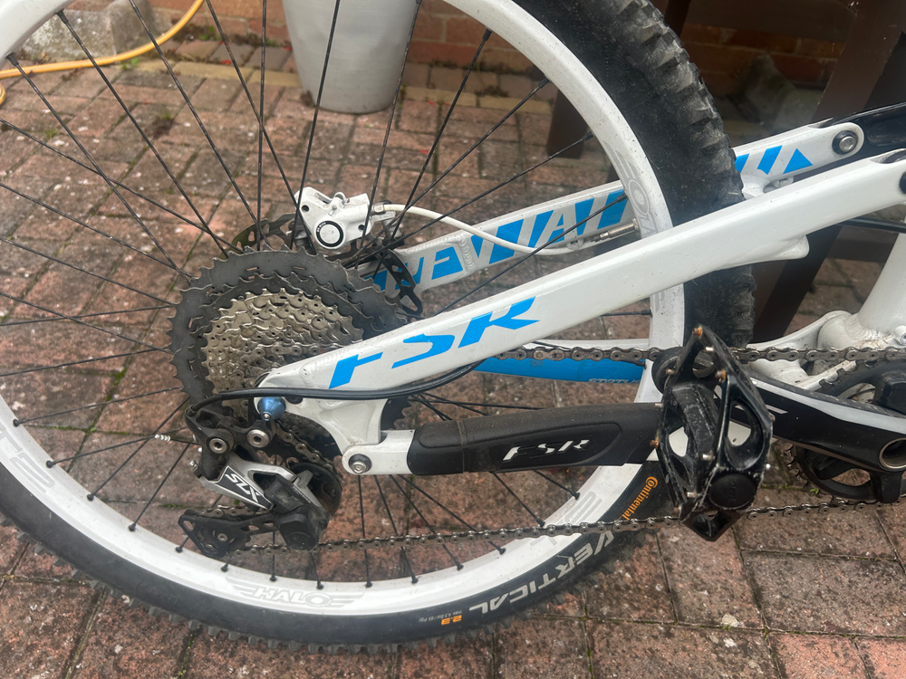 Specialized Status 2  2015