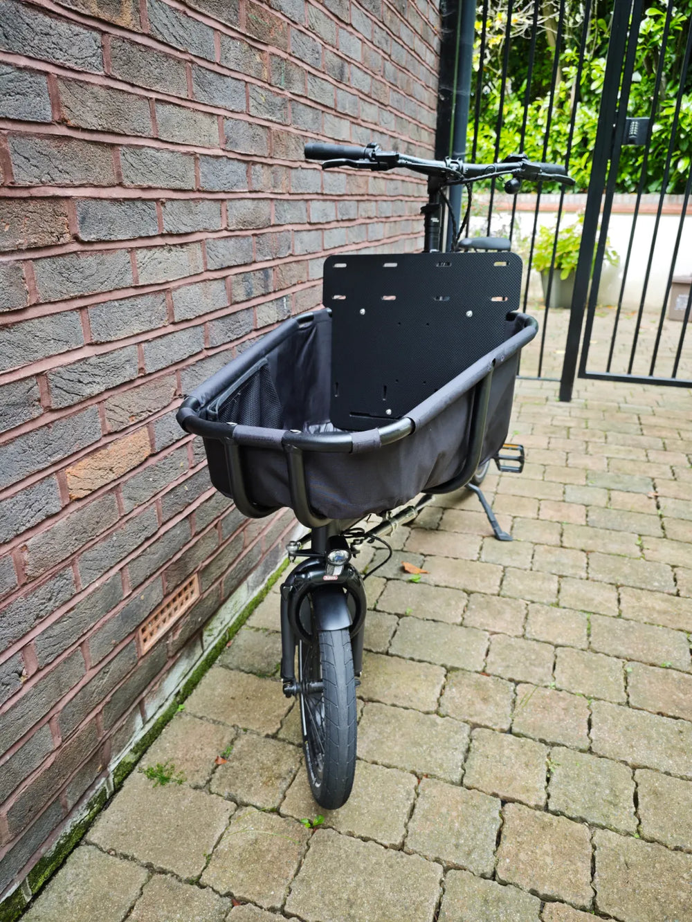 Yoonit Mini Cargo Bike Electric Gates Belt Drive 2025