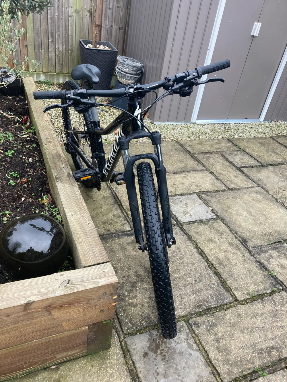 Specialized Rockhopper 27.5 2022