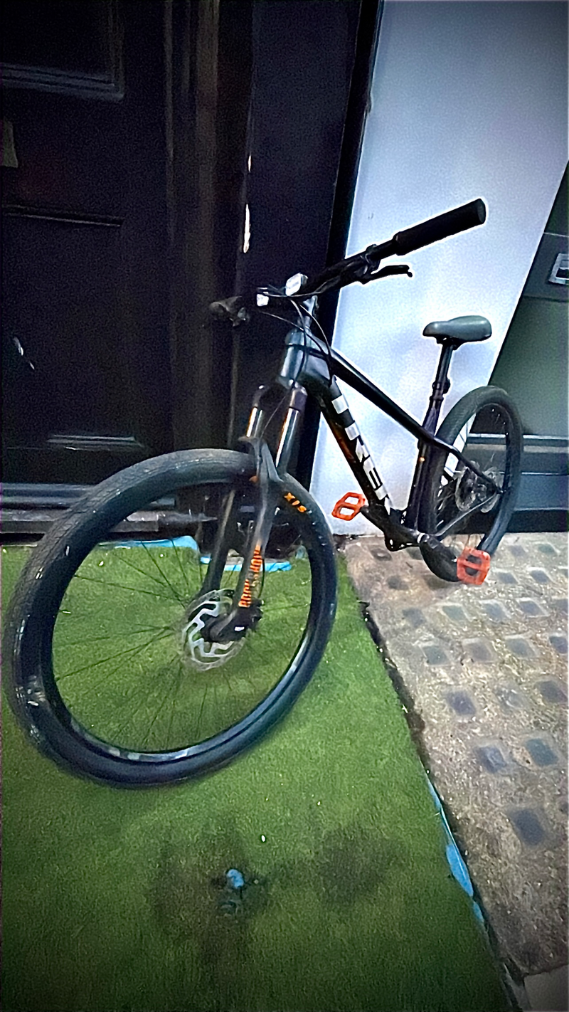 Trek Roscoe 8 2024