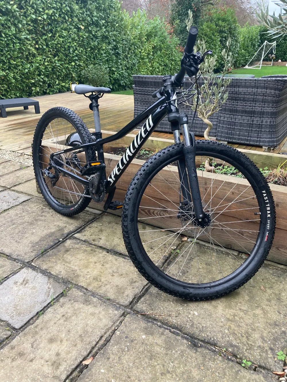 Specialized Rockhopper 27.5 2022