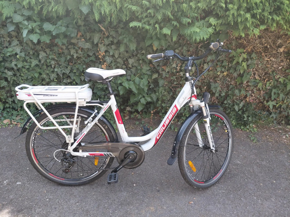 Crussis E-City 1.7 2018